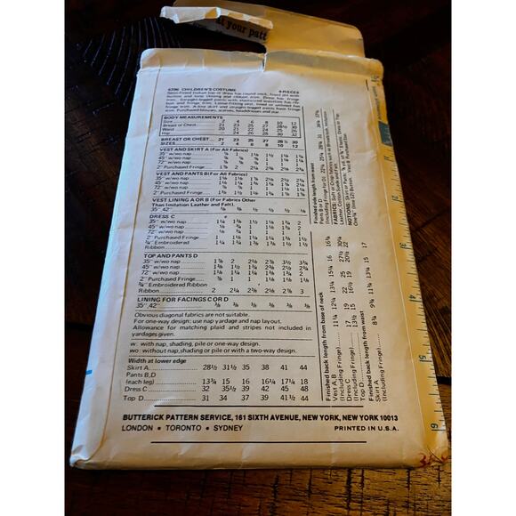 Vintage Sewing Patterns Simplicity Butterick Costumes 1970s Women Men Kids VTG - Picture 4 of 11